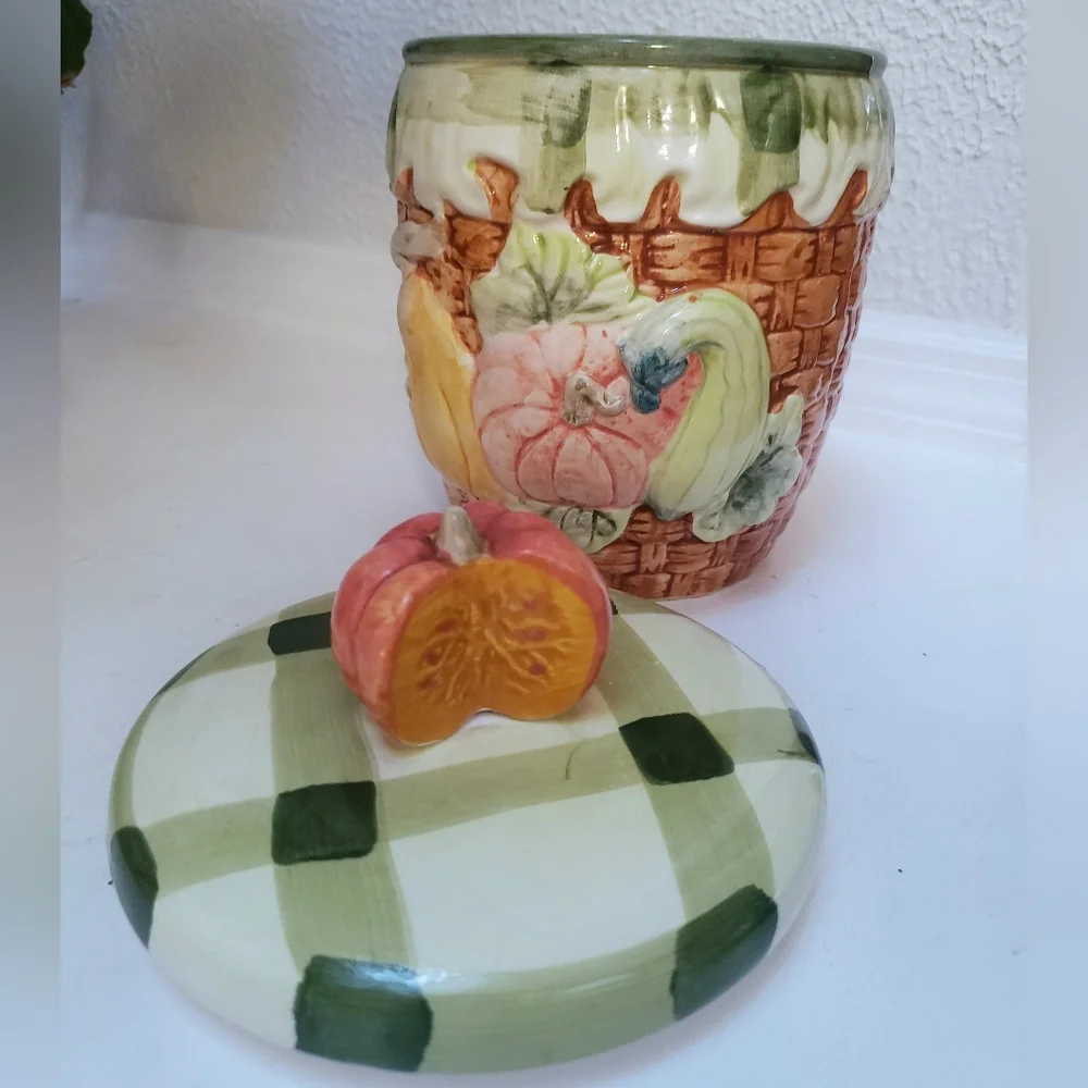 Vtg Ceramic Cookie Jar 10×6